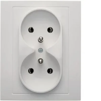 Gniazdo podwójne z uziemieniem komplet biały