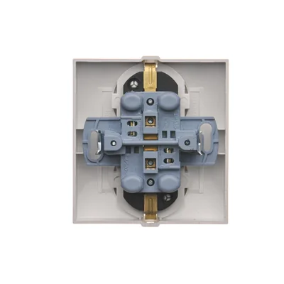 Gniazdo Schuko z przesłonami podwójne 16A, 250V, zaciski śrubowe, białe