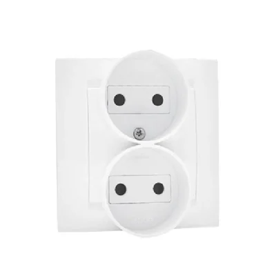 Gniazdo wtyczkowe podwójne bez uziemienia z przesłonami torów prądowych 16A 230V białe