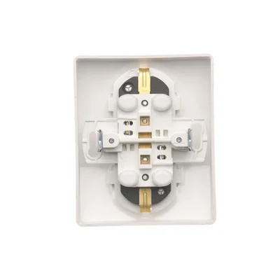 Gniazdo wtyczkowe z uziemieniem Schuko podwójne, białe