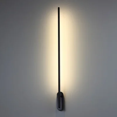 LINE Lampa ścienna 10W 600lm 3000K czarna