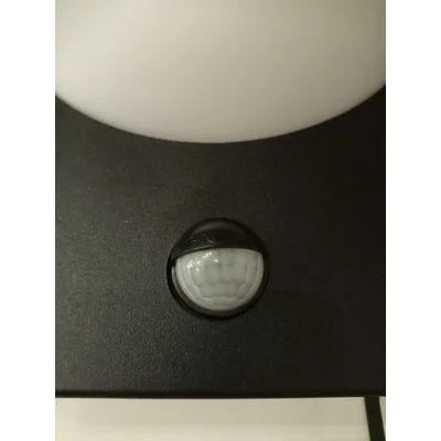 Salvanesco Lampa ścienna z czujnikiem czarna