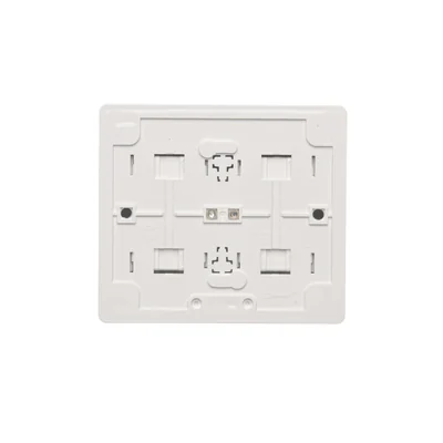 SIMON 54 Gniazdo poczwórne natynkowe z uziemienem schuko z przesłonami wersja skandynawska 16A 230V zaciski śrubowe białe