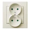 SONATA Gniazdo podwójne z uziemieniem z przesłonami torów prądowych écru