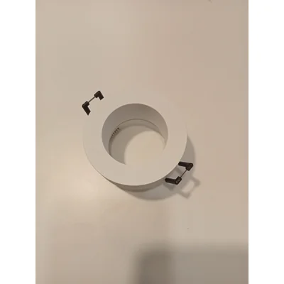 Tup Lampa wpuszczana biała